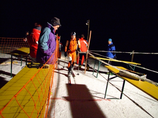 Skiuphill200763.JPG